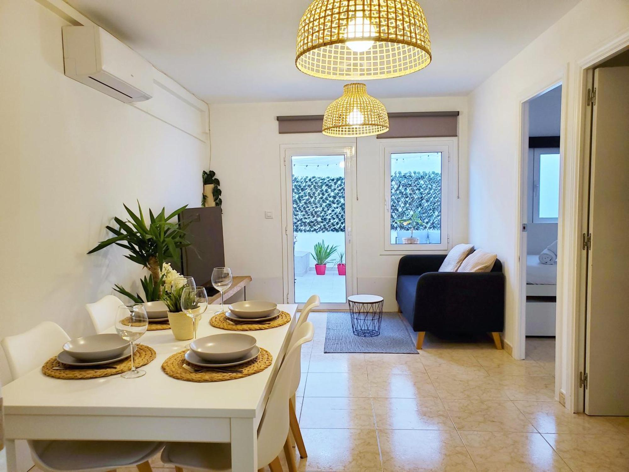 Apartamento Centrico Con Patio Privado Tarragona Exterior foto